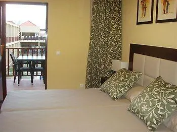 Hotel Sabura Santa Maria