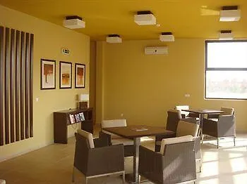 Hotel Sabura Santa Maria 3*,